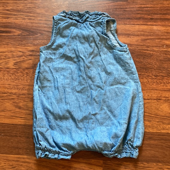 🌺 BOGO item!! Mud Pie baby girl romper, size 9-12 months - Picture 6 of 8